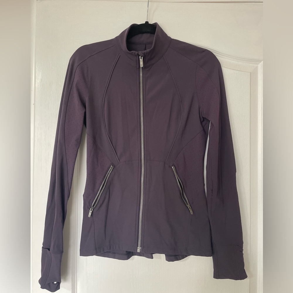 Size 6 Lululemon Define Jacket in the color Purple